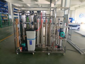Sistema de Tratamiento de Ósmosis Inversa para Pozos Profundos y Agua del Grifo de 250 LPH, con Control PLC, Motor con Garantía de 1 Año - Product Image 4