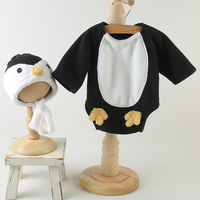 Tenue de pingouin en tricot respirant cousue à la main pour nouveau-né, pochette cocon, chapeau, accessoires de photographie, costume de rentrée à la maison pour nouveau-né