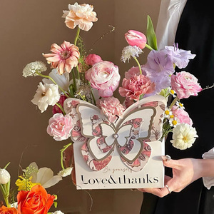 Lussuosa Scatola Regalo Biodegradabile Stile Farfalla per Bouquet di Fiori, Cesto in Cartone Bianco per Composizioni Floreali - Product Image 4