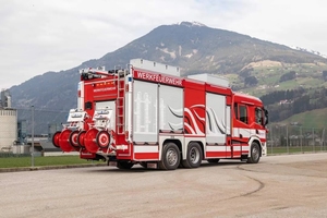 <span class=keywords><strong>Camion</strong></span> <span class=keywords><strong>de</strong></span> pompiers pour intervention aquatique, réservoir <span class=keywords><strong>de</strong></span> plus <span class=keywords><strong>de</strong></span> 10000 L, transmission 6x4, norme d'émission EURO 6, moteur diesel <span class=keywords><strong>de</strong></span> plus <span class=keywords><strong>de</strong></span> 450 ch, neuf, origine Hubei - Product Image 4