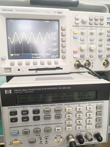 Synthétiseur multifonction 8904A 600 KHz - Product Image 4