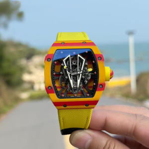 Reloj Mecánico Automático Deportivo Ultraligero de Alta Calidad, de Fibra de Carbono, Combinación de Colores Rojo y Amarillo, Resistente al Agua, con Correa de Goma - Product Image 1