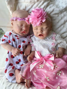 Poupée <span class=keywords><strong>Reborn</strong></span> Bébé Fille Corps Entier en Silicone Platine 45cm 3.75kg, Jouet Doux Lavable, Collectionnable, Idée Cadeau - Product Image 5