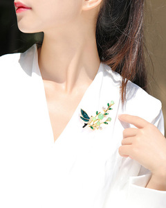 <span class=keywords><strong>DIY</strong></span> 淡水珍珠琥珀石鸟鹦鹉和和平鸽枝形胸针（女士用） - Product Image 1