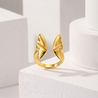 Trendiger 18K Vergoldeter Edelstahl-Schmetterling Ring - Vielseitiges Accessoire für Alltag, Urlaub und Dates - Offener Ring für Damen-Hochzeiten