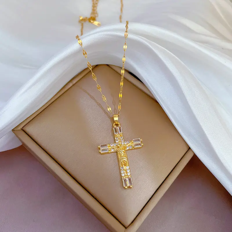 Bijoux religieux en acier inoxydable plaqué or, chaîne en cristal strass croix pendentif collier pour femmes filles