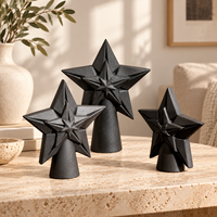 Sculpture d'étoile en céramique noire, objet décoratif géométrique pour la décoration moderne de la maison et la présentation sur table