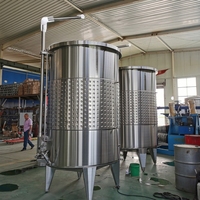 Cuve de fermentation en acier inoxydable 500L-1500L pour vignetterie, fermentateur industriel de vin rouge avec chemise de refroidissement
