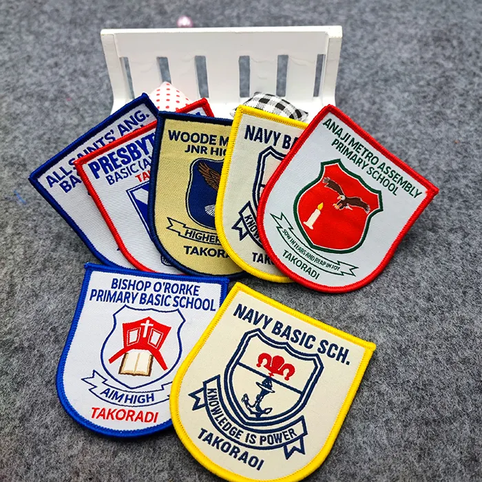 High Density Free sample Custom Fabric woven Patch Iron On Patches Letters Product woven school badge with logo