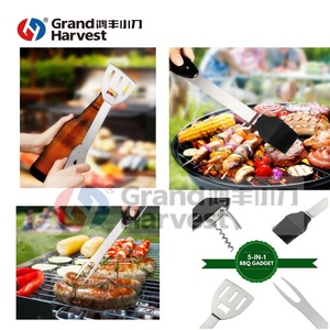 Couteau multifonction de Camping, accessoires de Barbecue, pliable Kit d'<span class=keywords><strong>outils</strong></span> détachables 5 en 1 BBQ - Product Image 4