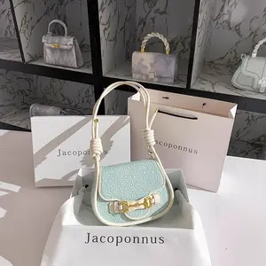 Sacs de luxe stylés Sacs à main en bandoulière pour femmes Sacs à bandoulière et fourre-tout pour femmes bon marché