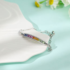 กำไลข้อมือทองคำขาว 18K คุณภาพสูงสั่งทำพิเศษ ประดับด้วยแซฟไฟร์หลากสีและไข่มุกน้ำจืดทรงคริสต์เจ้าหญิง ดีไซน์หรูหรา - Product Image 3