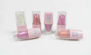 Bálsamo labial no tóxico con forma encantadora para niños, brillo de labios transparente, <span class=keywords><strong>precio</strong></span> barato de fábrica - Product Image 2