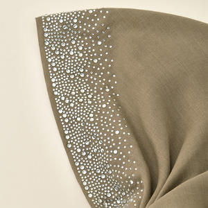 Turbante <span class=keywords><strong>Hijab</strong></span> instantáneo para mujer con banda cómoda y diamantes de imitación-Pañuelo de poliéster fácil de usar (color sólido) - Product Image 2