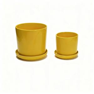 Compre Macetas de Cerámica Esmaltada con Plato y Base al por Mayor / Decoración para el Hogar Ecológica y Duradera - Product Image 1