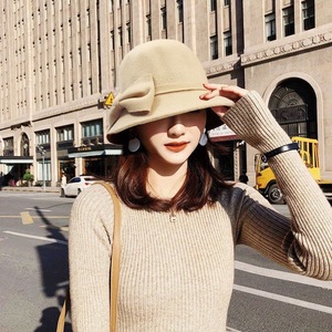 Chapeau Bob Femme Hiver Style Coréen Tendance Vintage en Laine avec Nœud Élégant et Chaud, Coupe-Vent pour l'Extérieur - Product Image 2