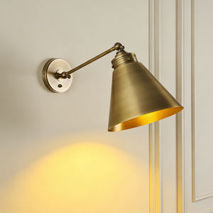 Lámpara de pared de acero de diseño moderno y personalizado con pantalla de cobre para interiores, hotel, villa, restaurante, para sala de estar y dormitorio. - Product Image 4