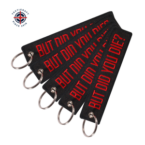 Venta precio de fábrica personalizado bordado Diseño de Moda tela bordado Jet Tag llavero personalizado tejido llavero de doble cara - Product Image 1