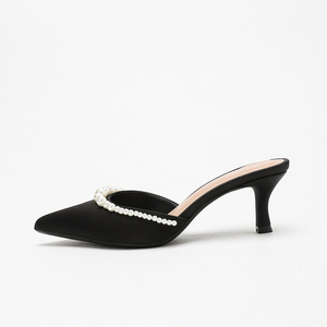 Nouvelles mules d'été élégantes à talons aiguilles silencieux en satin avec bordure de perles et bout pointu pour femme - Product Image 6