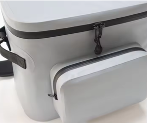 กระเป๋าใส่<span class=keywords><strong>อาหาร</strong></span>กลางวันแบบปรับแต่งได้ FH รุ่นทันสมัย กระเป๋าเก็บความเย็นแบบพกพาสำหรับกิจกรรมกลางแจ้ง ทำจาก PVC ขนาด 15 ลิตร/20 ลิตร ความจุขนาดใหญ่ กันน้ำ ฉนวนกันความร้อนอย่างดี กระเป๋าเก็บความเย็นแบบนุ่ม - Product Image 5