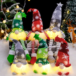 Decoraciones Navideñas, Muñeco sin Rostro con Gorro Tejido, Anciano del Bosque con Patas Largas, Decoración para Escenas Navideñas - Product Image 1