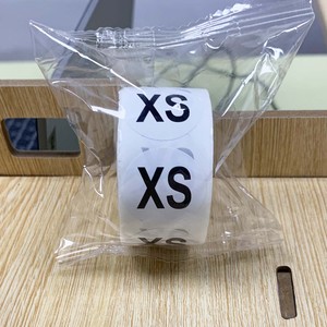 Rouleau de 500 étiquettes <span class=keywords><strong>autocollantes</strong></span> imprimées <span class=keywords><strong>pour</strong></span> vêtements – Tailles XS S M L XL XXL – Étiquettes d'habillement emballées - Product Image 5