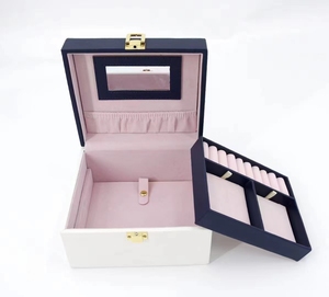 Boîte d'emballage pour bijoux en PU, style élégant et joli, stock disponible en usine en Chine, boîte de collection multifonction avec ruban. - Product Image 3