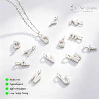 Pendentifs breloques lettres de l'alphabet, ton argenté, motifs initiaux étincelants pour la fabrication de colliers et accessoires personnalisés
