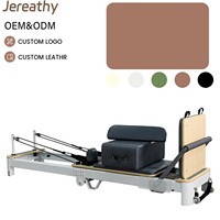 Hochwertiger, wasserdichter, multifunktionaler Pilates-Reformer aus Aluminiumlegierung für den kommerziellen Gebrauch, faltbar, für Bodybuilding und Heimgebrauch.