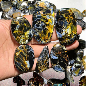 พลอยพีเทอร์ไซต์ เกรด AAA รูปทรงหลังเบี้ย ขัดเงาเรียบ หินธรรมชาติ คุณภาพเยี่ยม สำหรับทำเครื่องประดับ - Product Image 3