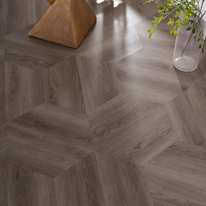 Parquet SPC con Superficie Grabada de 8mm para Interiores, Sin Base Adhesiva, Capa de Desgaste de 0.15mm, Certificado SGS RoHS - Product Image 2