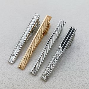 批发产品 大量供应奢华钻石 K9 水晶领带夹 企业礼品 精美实心领带夹 时尚男士配饰 库存现货 - Product Image 1