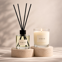 Aikun – Faible MOQ, Réponse Rapide, Toutes Senteurs, Longue Durée, Ensemble de Bougies Diffuseurs en Verre Rond 100ML avec Impression Dorée, Boîte Fenêtrée pour Cadeaux de Fêtes