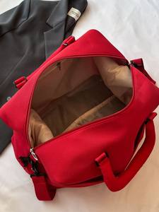 Sac de voyage sportif léger et élégant multicolore pour homme, idéal pour les courts trajets, imperméable, sac de sport et de voyage à bandoulière - Product Image 6