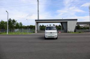 Nouveau Gonow City Transportation Electric Mini Bus Van 11/14 Seater LHD/RHD New Energy Vehicle pour la navette des employés d'usine - Product Image 6