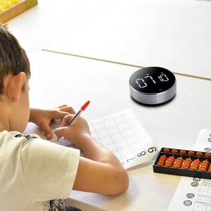 Minuteries de cuisine numériques en gros avec grand écran LED visuel, minuteur magnétique à compte à rebours et compte à rebours positif pour la salle de classe, la cuisine, le fitness et la pâtisserie - Product Image 6
