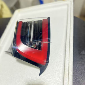 Fanali posteriori a LED per Tesla modello 3/Y nuovi e vecchi modelli 2020 2021 2022 12V lenti rosse colore indicatore di direzione funzione condizione utilizzata - Product Image 4