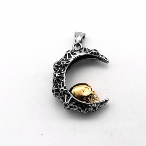 จี้พระจันทร์สไตล์พังก์, จี้หัวกะโหลกไทเทเนียมสีทองสำหรับผู้ชายและผู้หญิงแบบปรับแต่งได้, ขายส่ง, เครื่องประดับผู้ชาย - Product Image 6