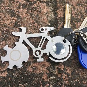 <span class=keywords><strong>Carte</strong></span> d'outils de vélo Outils de réparation en forme de vélo 4/5/6/7/8 cm Clé de réparation de vélo polyvalente avec ouvre-vélo et trou de serrure - Product Image 5