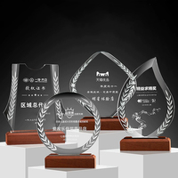 Entreprise de fabrication de trophées, vente en gros de plaques de récompense vierges en bois, trophées en cristal, trophées en verre avec base en bois