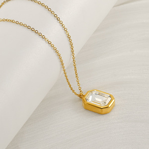 Zogxin Stainless Steel Geometric Zircon Pendant Necklace For Women Party Fashion Clavicle Chain Gold Color - Product Image 2