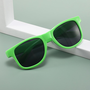 Venta al por mayor de gafas de sol para niños pequeñas clásicas coreanas retro promocionales baratas superventas bonitas gafas de sol para niños - Product Image 1