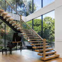 Escalier droit en L en acier et bois avec garde-corps en verre contemporain, conception d'escalier intérieur à monopoutre