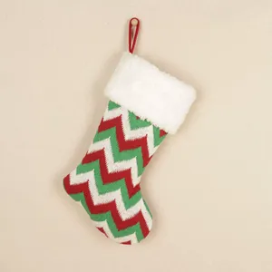 Chaussettes de Noël personnalisées brodées au point de croix, chaussettes de Noël rayées vintage européennes de luxe pour la décoration de la maison et des fêtes - Product Image 6