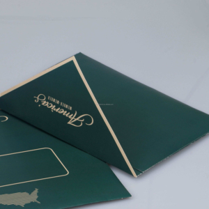 Sobres Verdes Personalizados de Alta Calidad para Invitaciones, con Estampado Dorado y Acabado Brillante, Sobres de Agradecimiento - Product Image 5