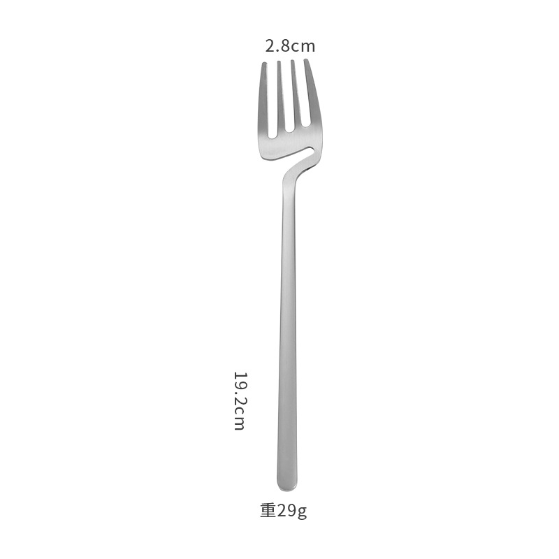Tenedor de plata