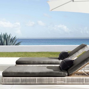 Chaise longue de jardin moderne en teck et corde, durable et luxueuse, idéale pour les hôtels, les patios, les piscines, les parcs, les cours et les villas - Product Image 1