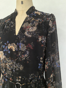<span class=keywords><strong>Robe</strong></span> <span class=keywords><strong>longue</strong></span> en mousseline de soie <span class=keywords><strong>noire</strong></span> à imprimé floral pour femmes, fabriquée sur mesure, en polyester respirant, élégante et décontractée pour les vacances d'<span class=keywords><strong>été</strong></span> - Product Image 3