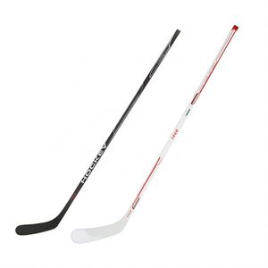 Bâton de hockey sur glace ultra-léger à faible flexion personnalisé, côté droit et gauche - Pour les joueurs recherchant des performances optimales - Product Image 1