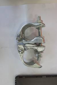 Colliers de serrage pour échafaudage, en acier pressé durable, fixation par <span class=keywords><strong>clip</strong></span> pour tuyau, double coupleur pressé, collier pivotant pour échafaudage - Product Image 2